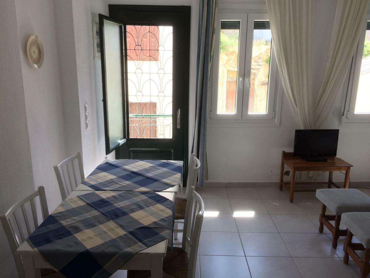 Angies House Apartment Скопелос Екстериор снимка